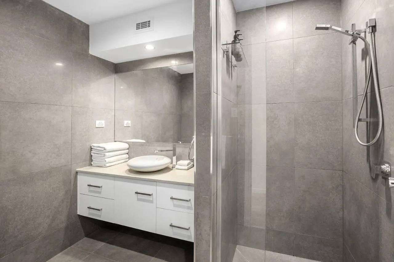 St Tropez 12 Haven With Water View & Pool Apartment Noosa Heads